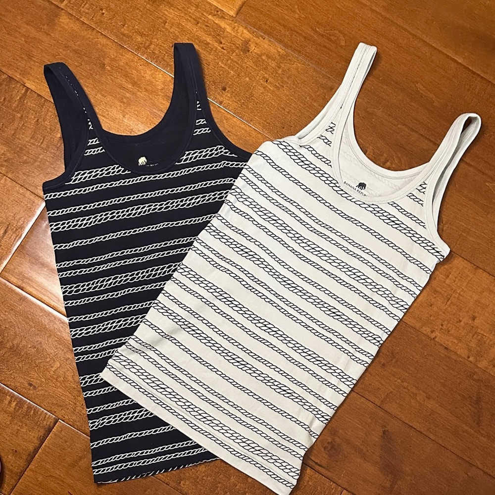 Banana Republic Petite Tank Tops with Rope Pattern